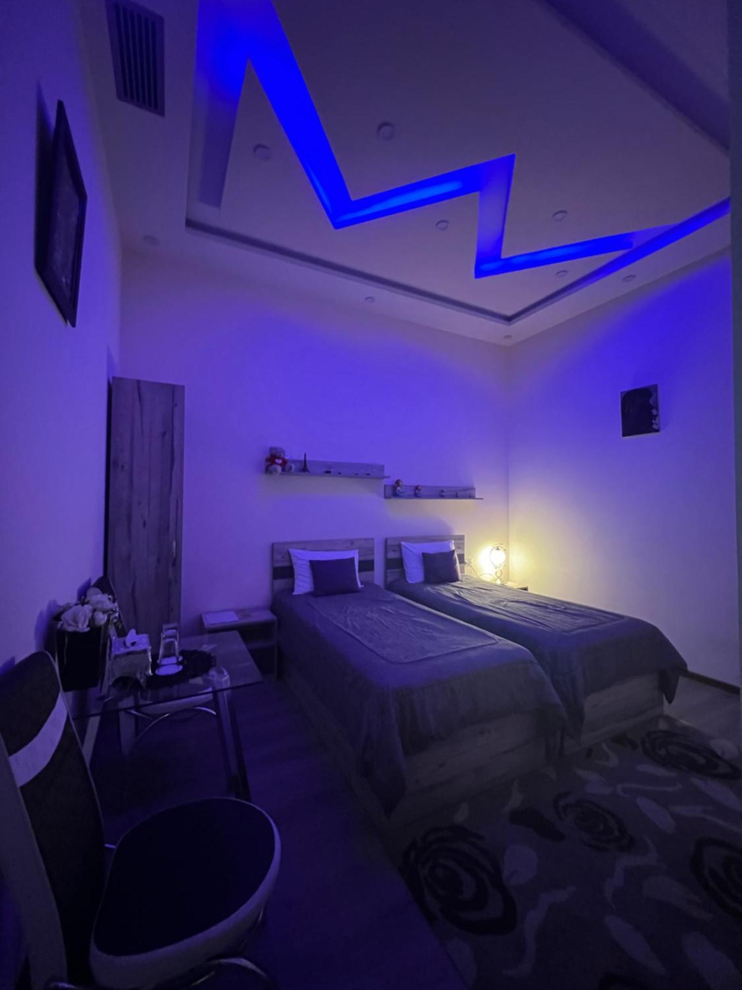 Hotel Fleur Erévan Extérieur photo